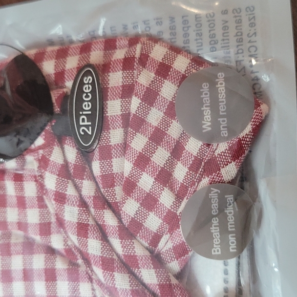 Face mask - Picture 8 of 8